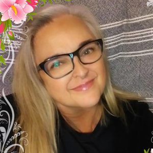 Meet your Posher, Pam